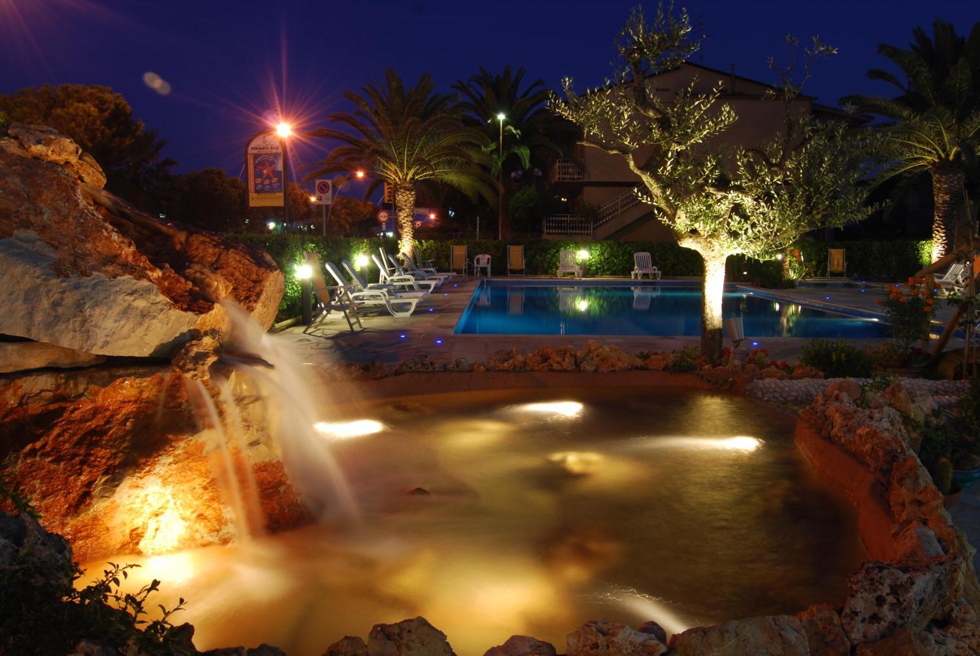 Hotel Costa Verde Tortoreto Luaran gambar