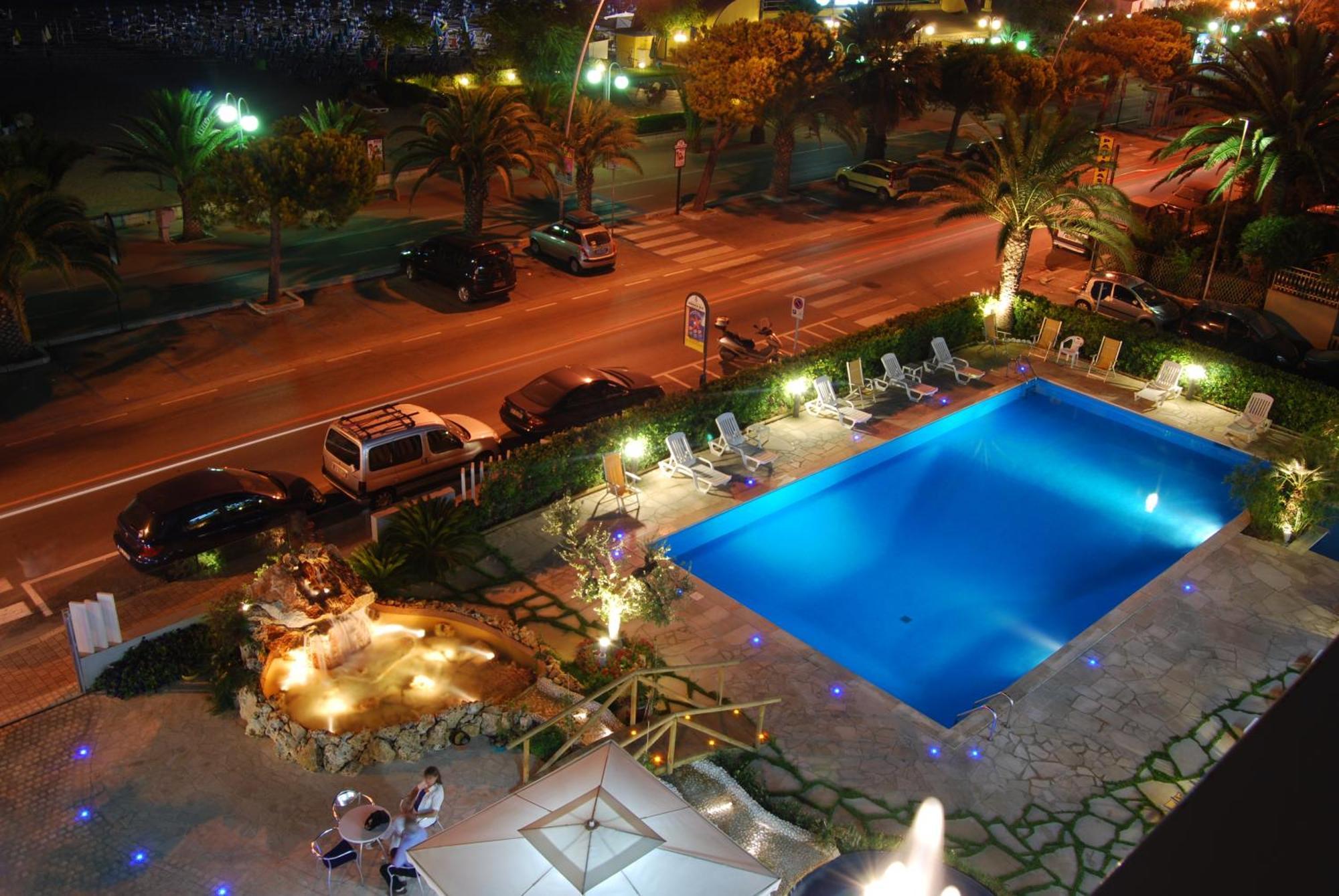 Hotel Costa Verde Tortoreto Luaran gambar