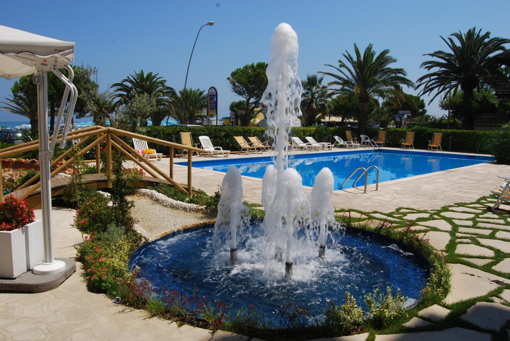 Hotel Costa Verde Tortoreto Luaran gambar