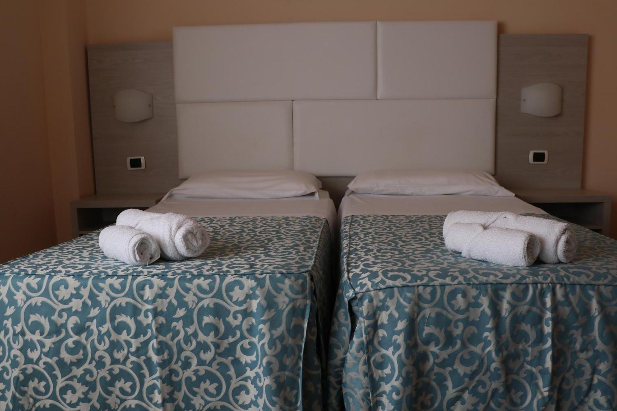Hotel Costa Verde Tortoreto Luaran gambar